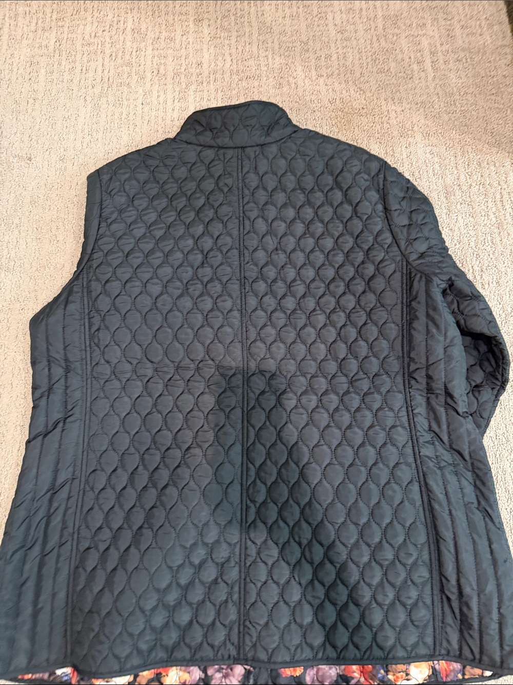 Cynthia Rowley: Quilted Jacket with Floral Trim - Picture 6 of 6